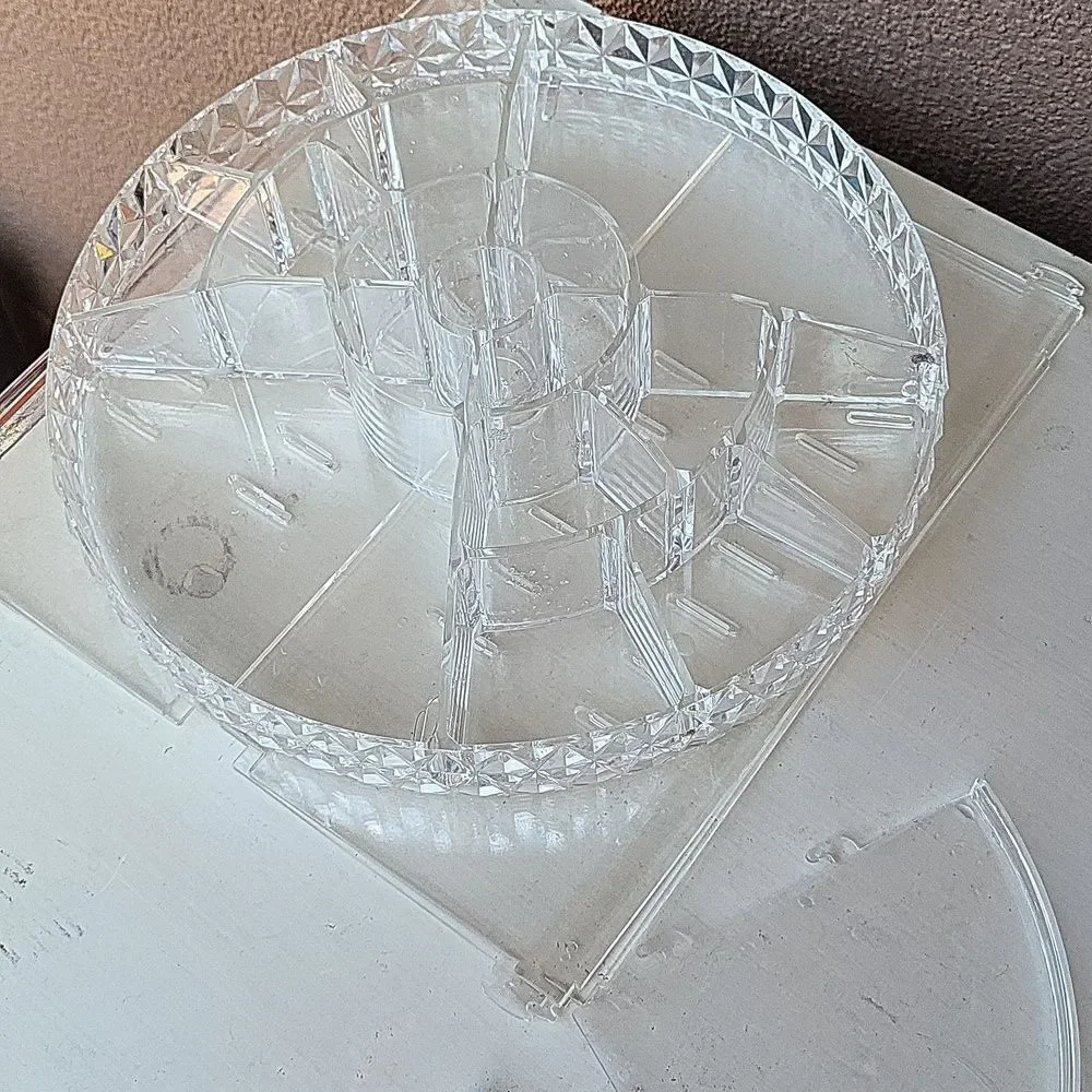 Clear rotating Beauty organizer